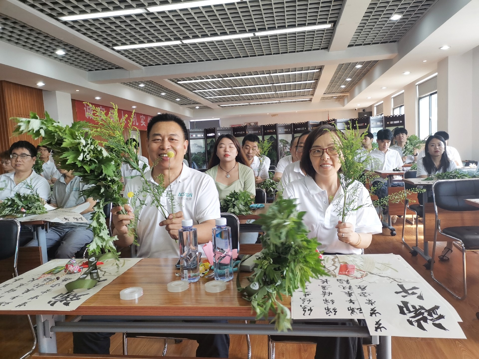 1718067724427790.jpg 戴總1.jpg